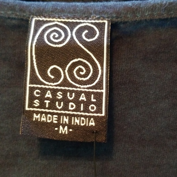 Top - Picture 5 of 8